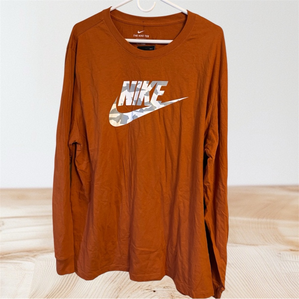 Nike Men's Rust Long Sleeve Tee
